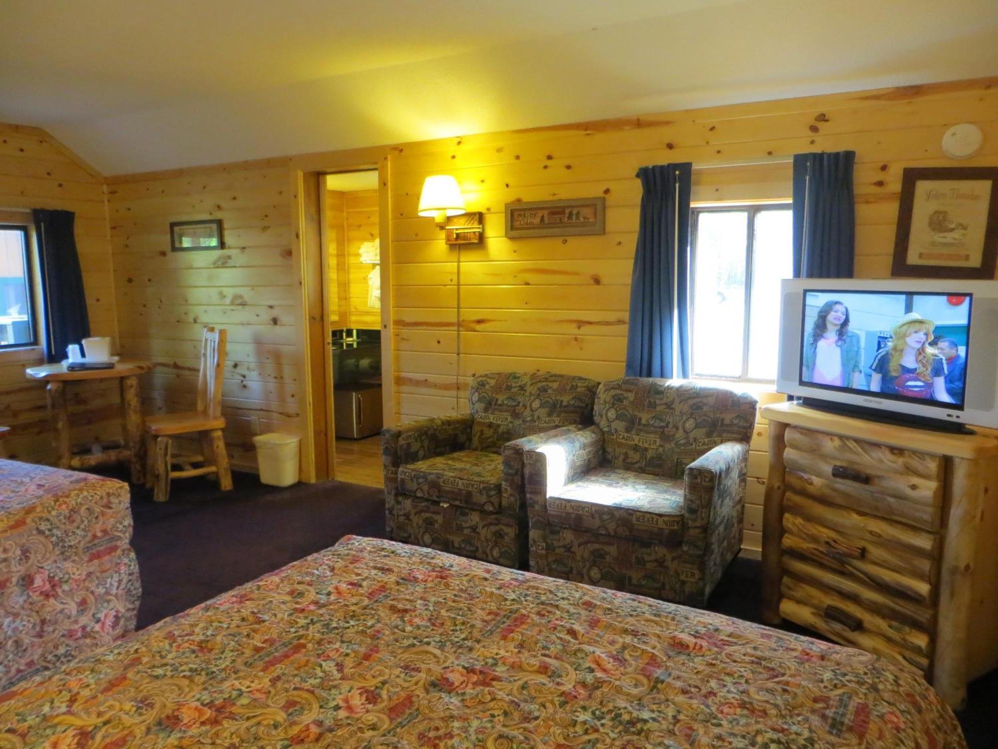Econo Lodge Bayview Макино Сити Екстериор снимка