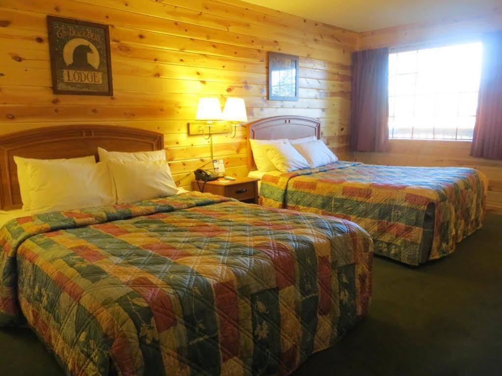 Econo Lodge Bayview Макино Сити Екстериор снимка